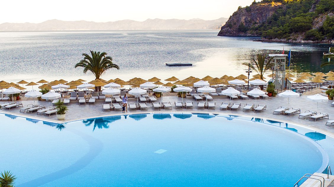 Hillside Beach Club açık yüzme havuzu