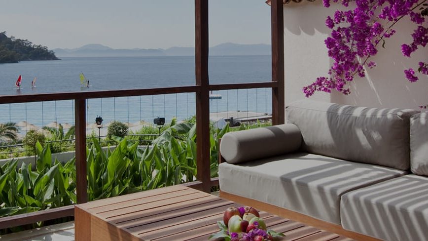 Deniz manzaralı Hillside odası