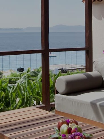 Deniz manzaralı Hillside odası